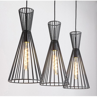 Leandros Minimalističke Lampe: Elegancija u Mat Crnoj za Vaš Luksuzni Prostor