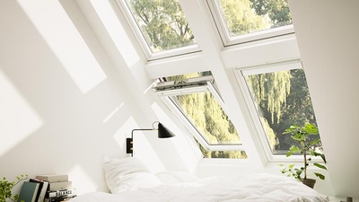 Vertikalna kombijacija VELUX Krovnih Prozora